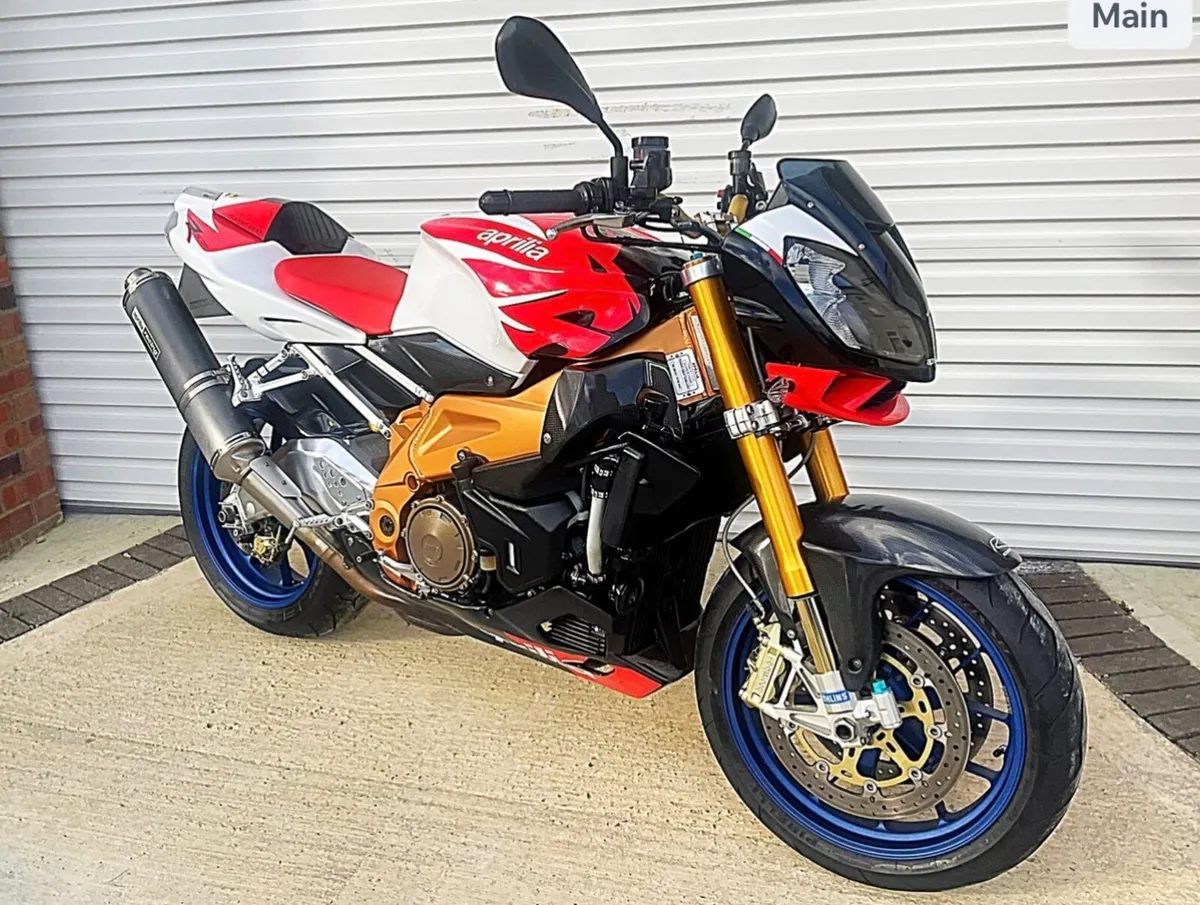 APRILIA RSV TUONO FACTORY R1000-JUST 1700 MILES - Image 1