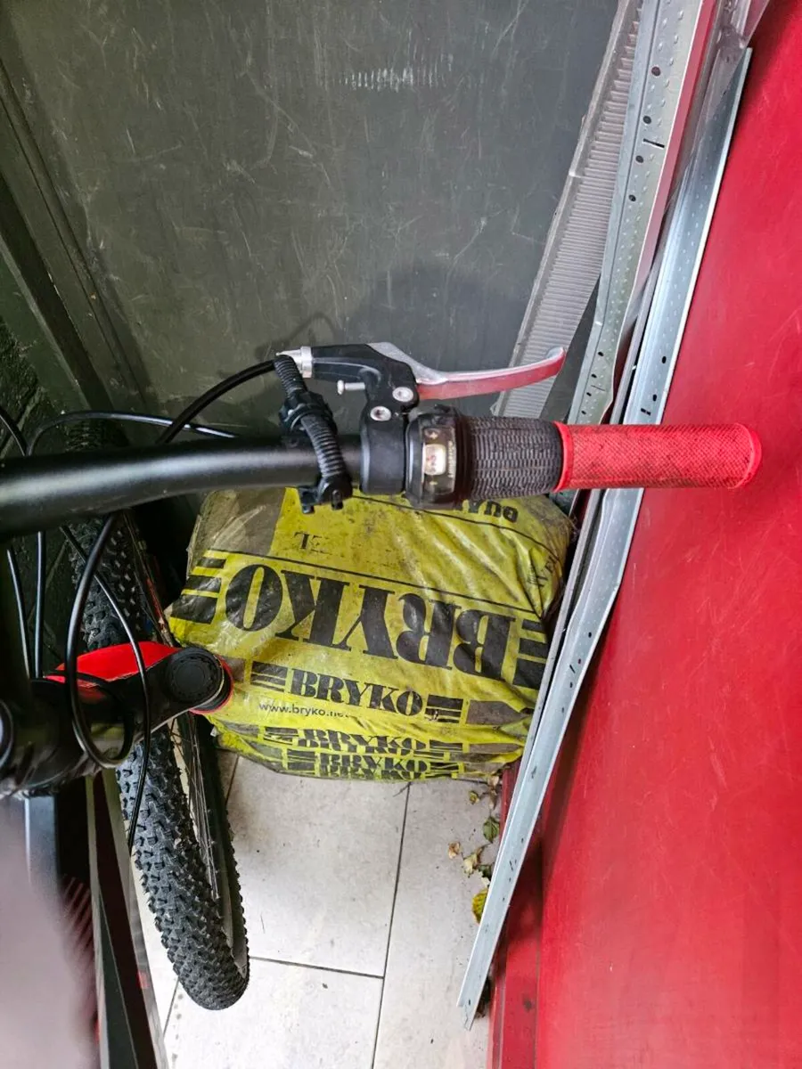 Mountain bike - Image 4