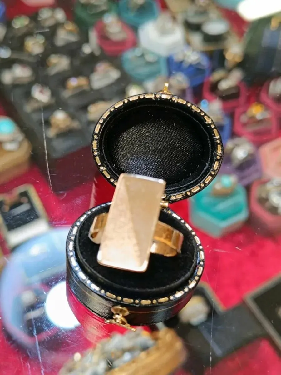 Vintage 14k Rose Gold Signet Ring - Image 3