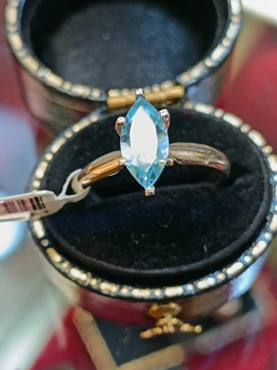 Marquise Aquamarine,18k White Gold Ring - Image 1