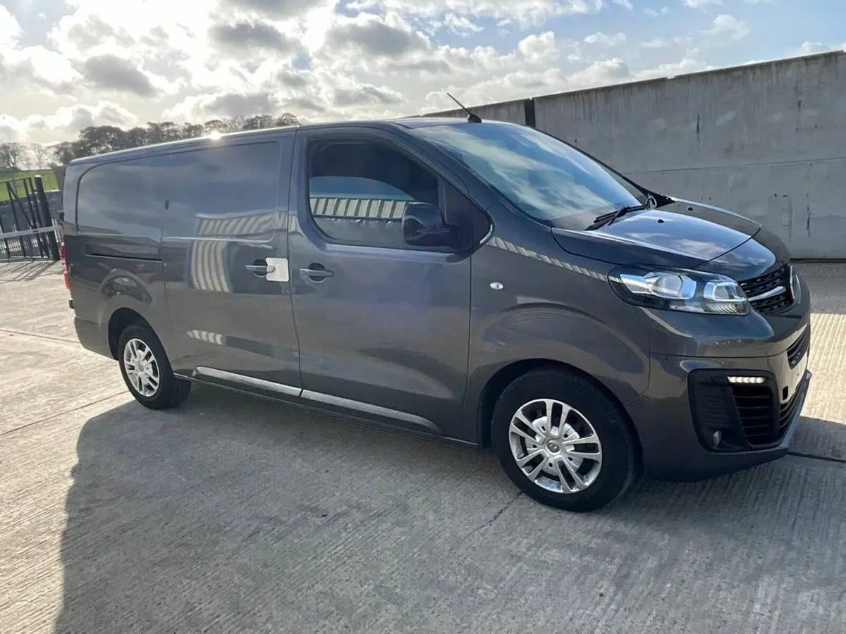 VAUXHALL VIVARO 3100 SPORTIVE L2 H1 2.0 D - Image 1