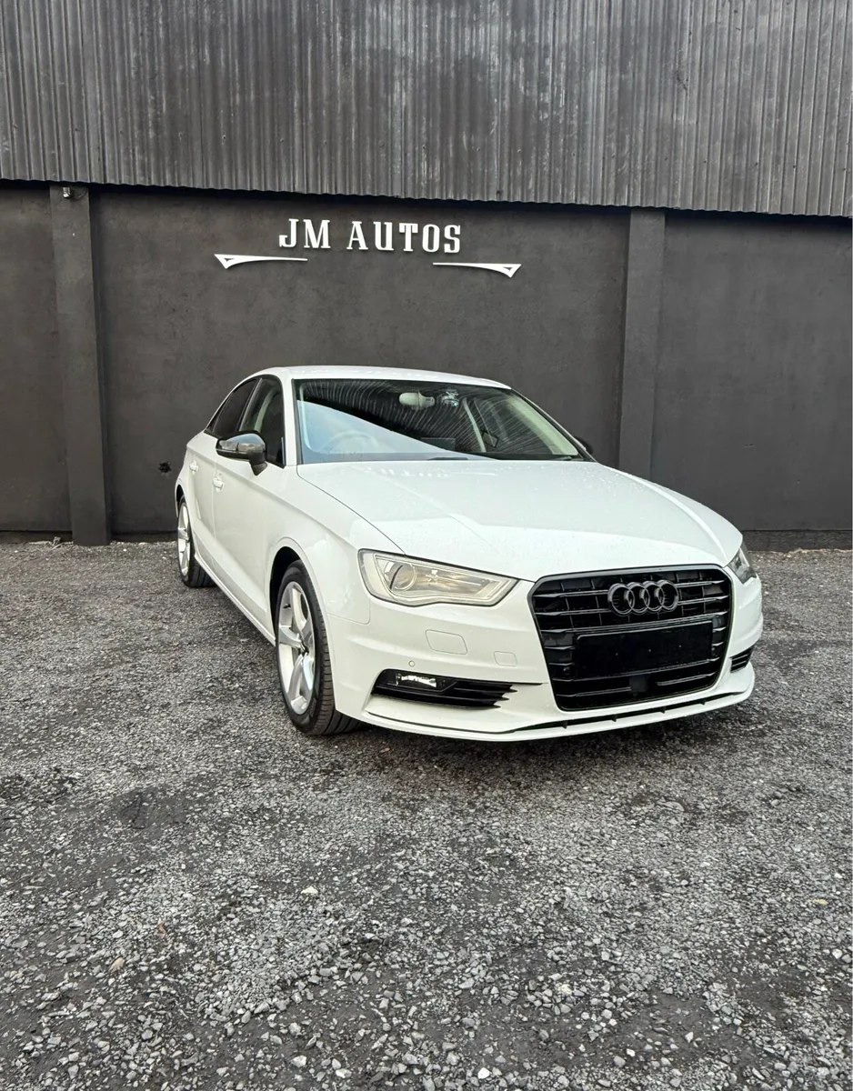 AUDI A3 1.4 TFSI AUTOMATIC - Image 2