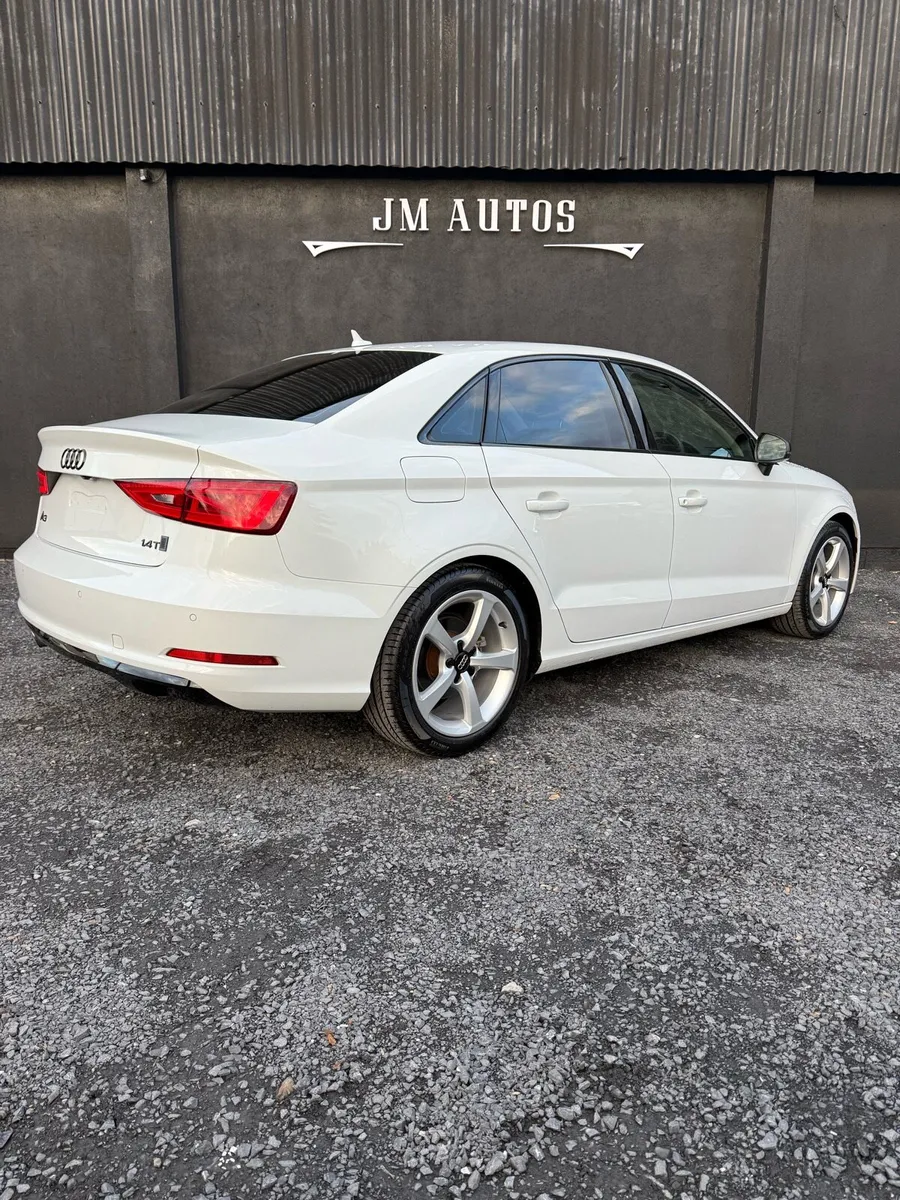 AUDI A3 1.4 TFSI AUTOMATIC - Image 3