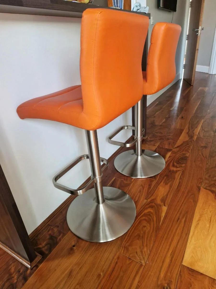 Kitchen Bar Stools - Image 2