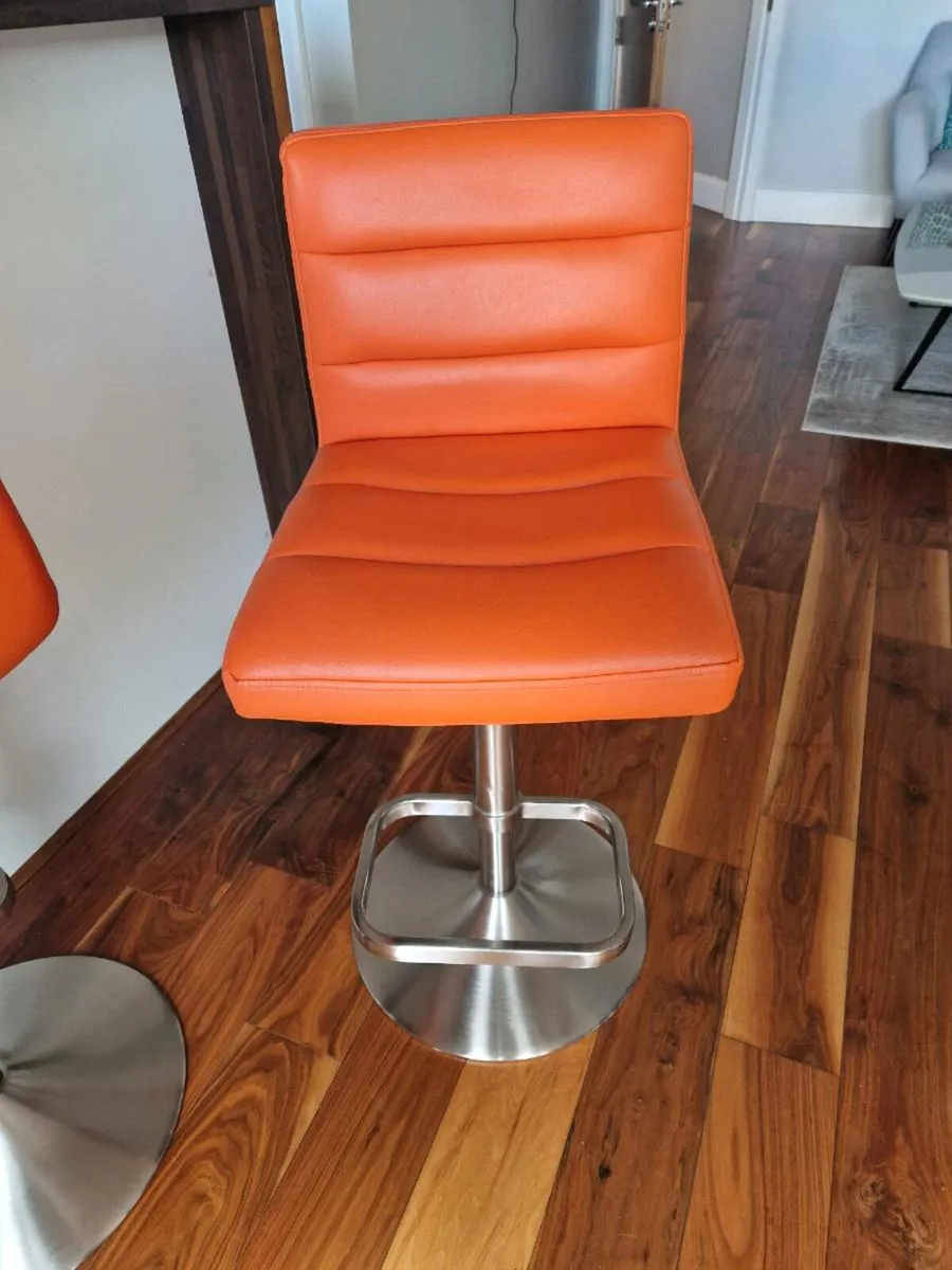 Kitchen Bar Stools - Image 3