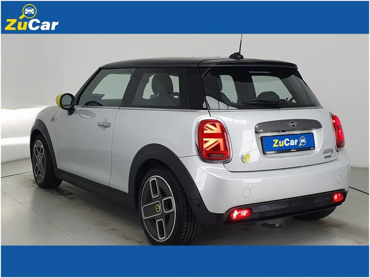 MINI Cooper  156 Cooper Classic Auto - Image 4