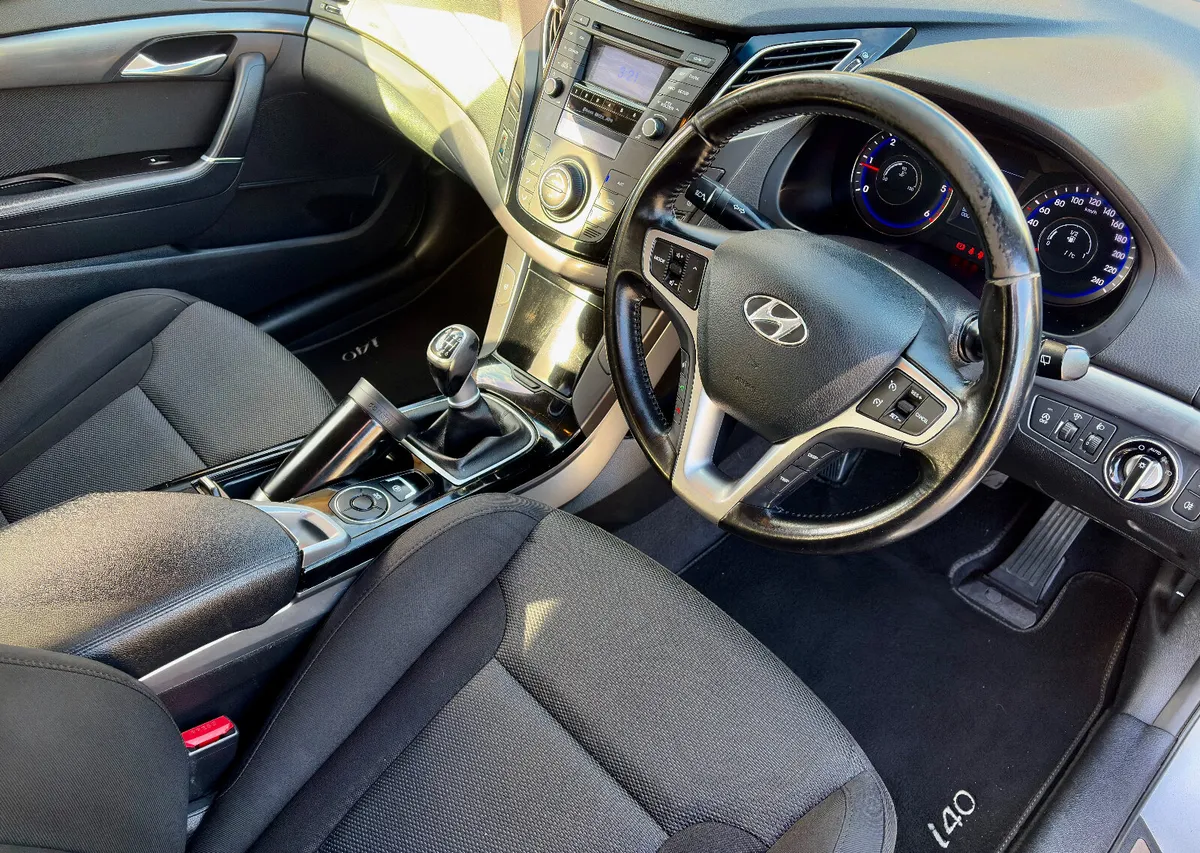 Hyundai i40 2015 1.7 CRDi new nct 5/26 low km - Image 4