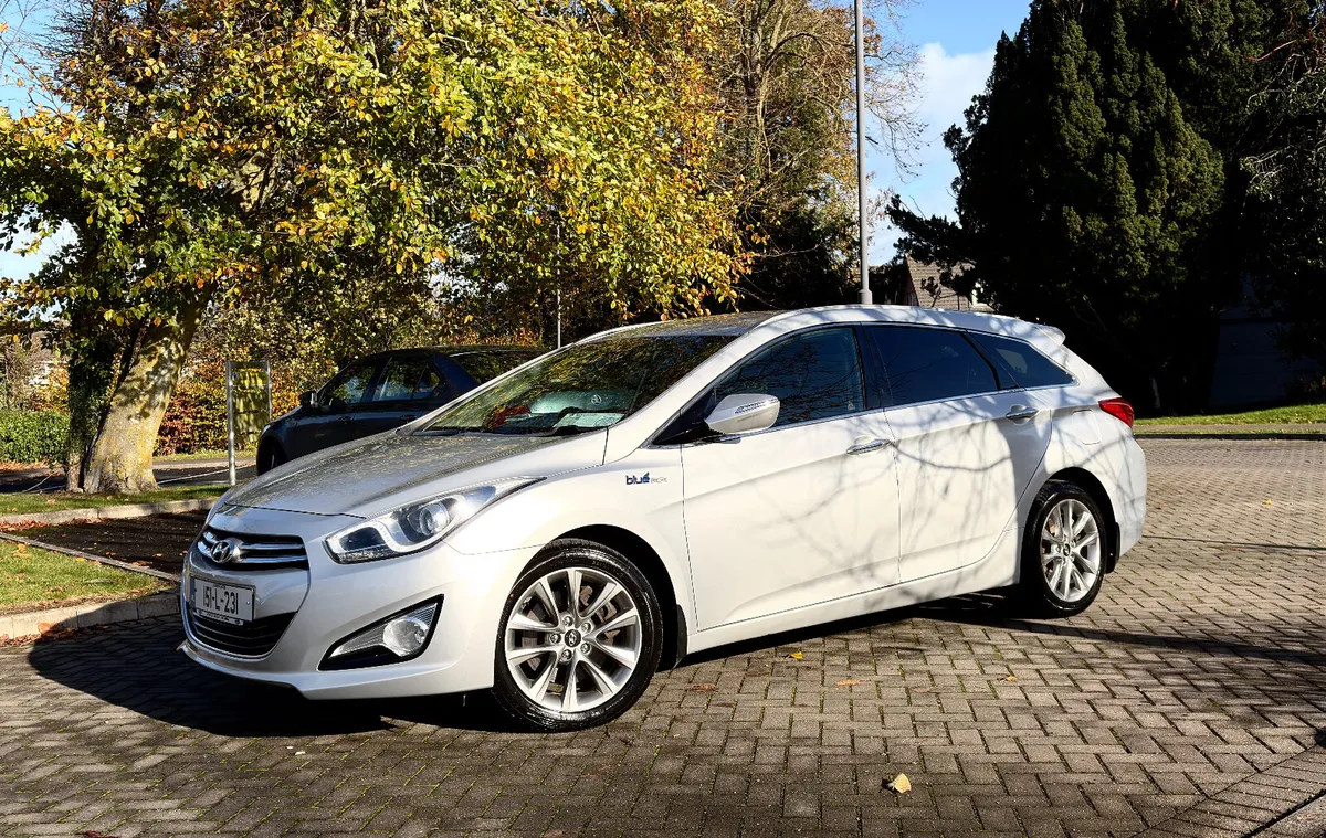 Hyundai i40 2015 1.7 CRDi new nct 5/26 low km - Image 1