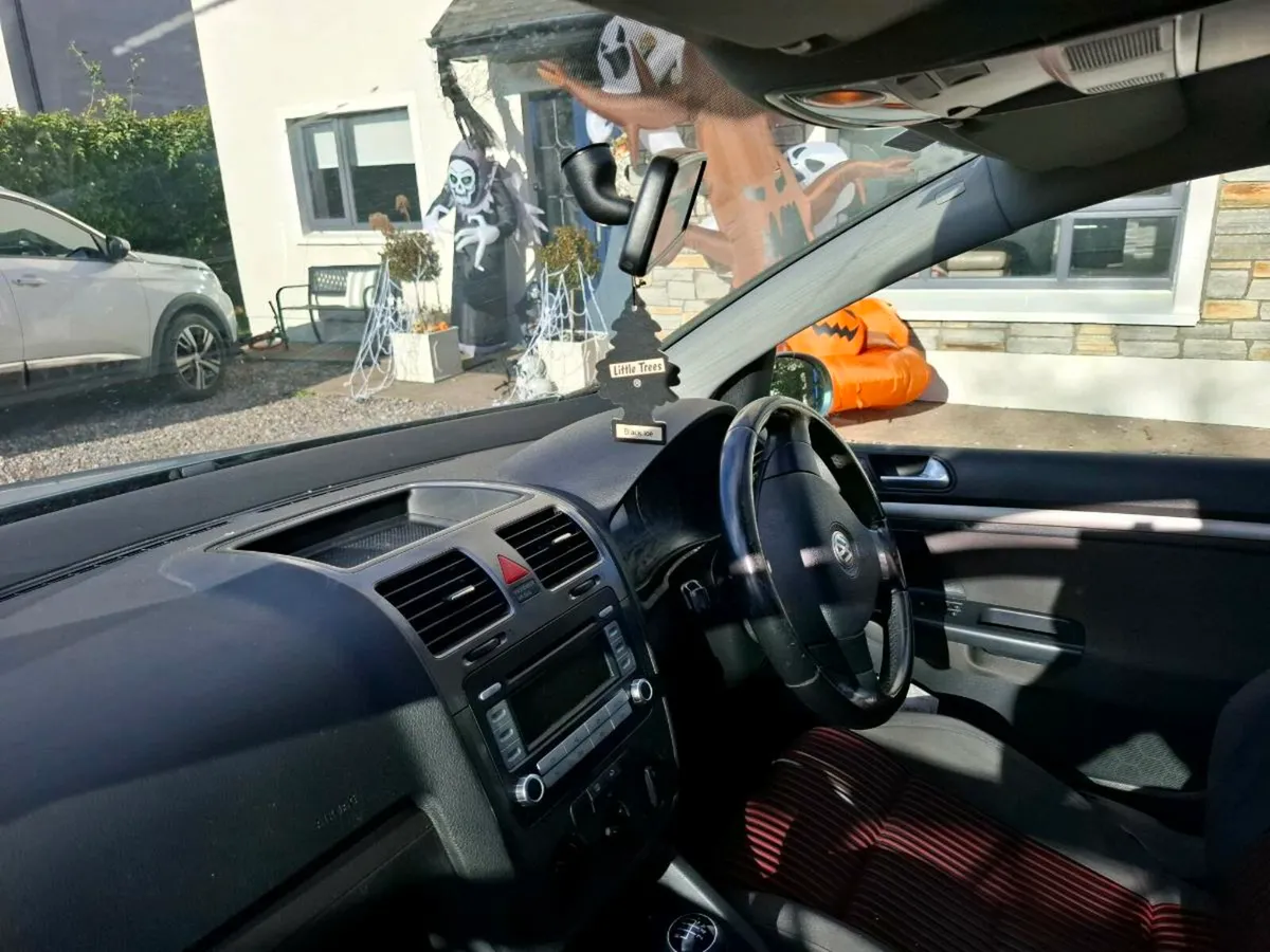 **Selling early January 2026** Volkswagen Golf 07 - Image 2