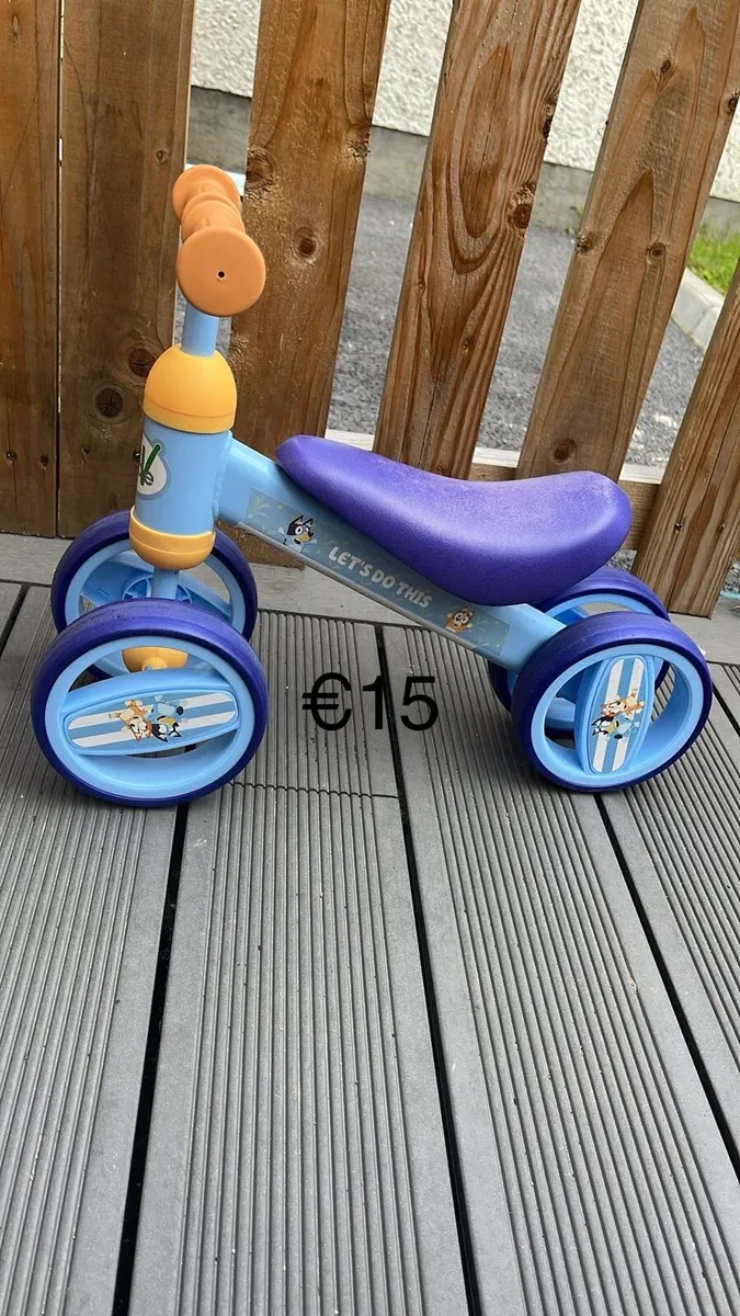 Push along cars and bikes - Image 4