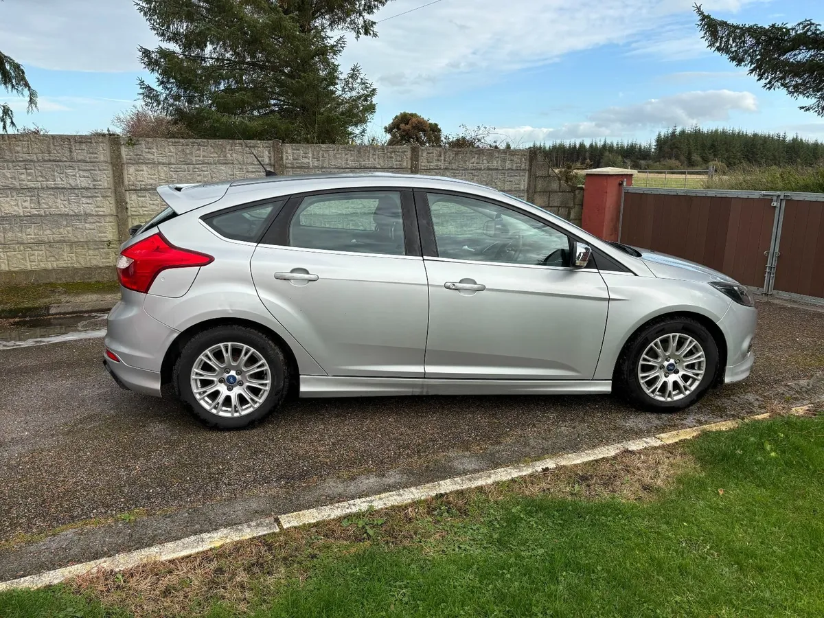 Ford Focus 2013 - Image 4