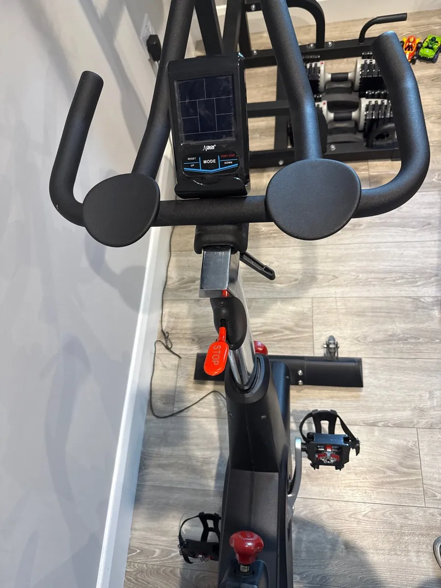 Exercise bike - Image 3