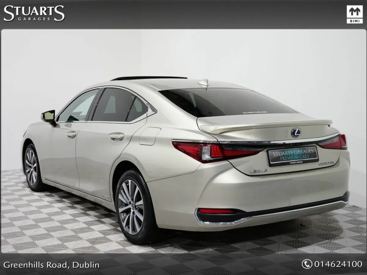 Lexus ES SUNROOF AND CREAM LEATHER - 2.5 176BHP 4D - Image 2