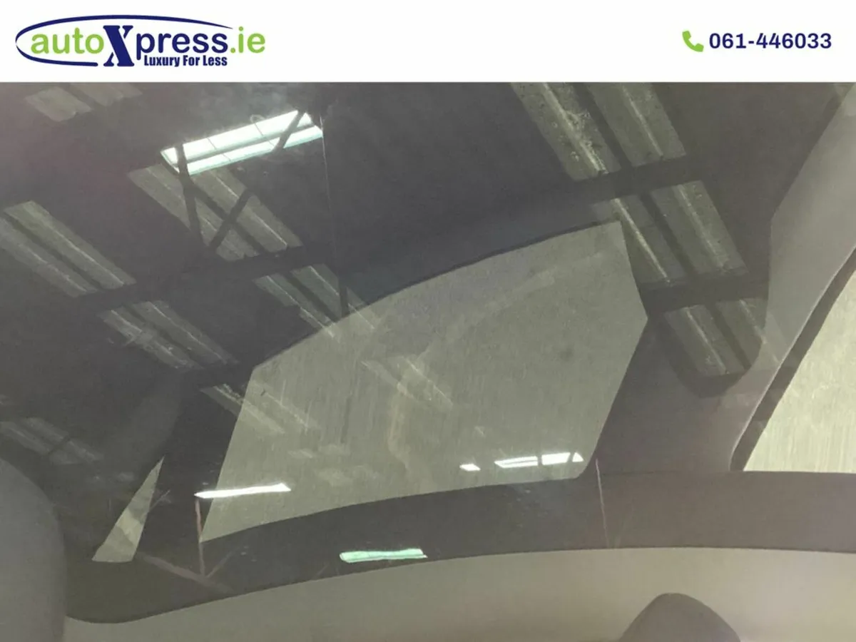 Tesla Model Y LONG RANGE Dual motor AWD, Reversing - Image 4