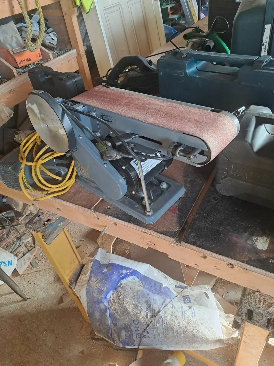 Carpenter tools - Image 3