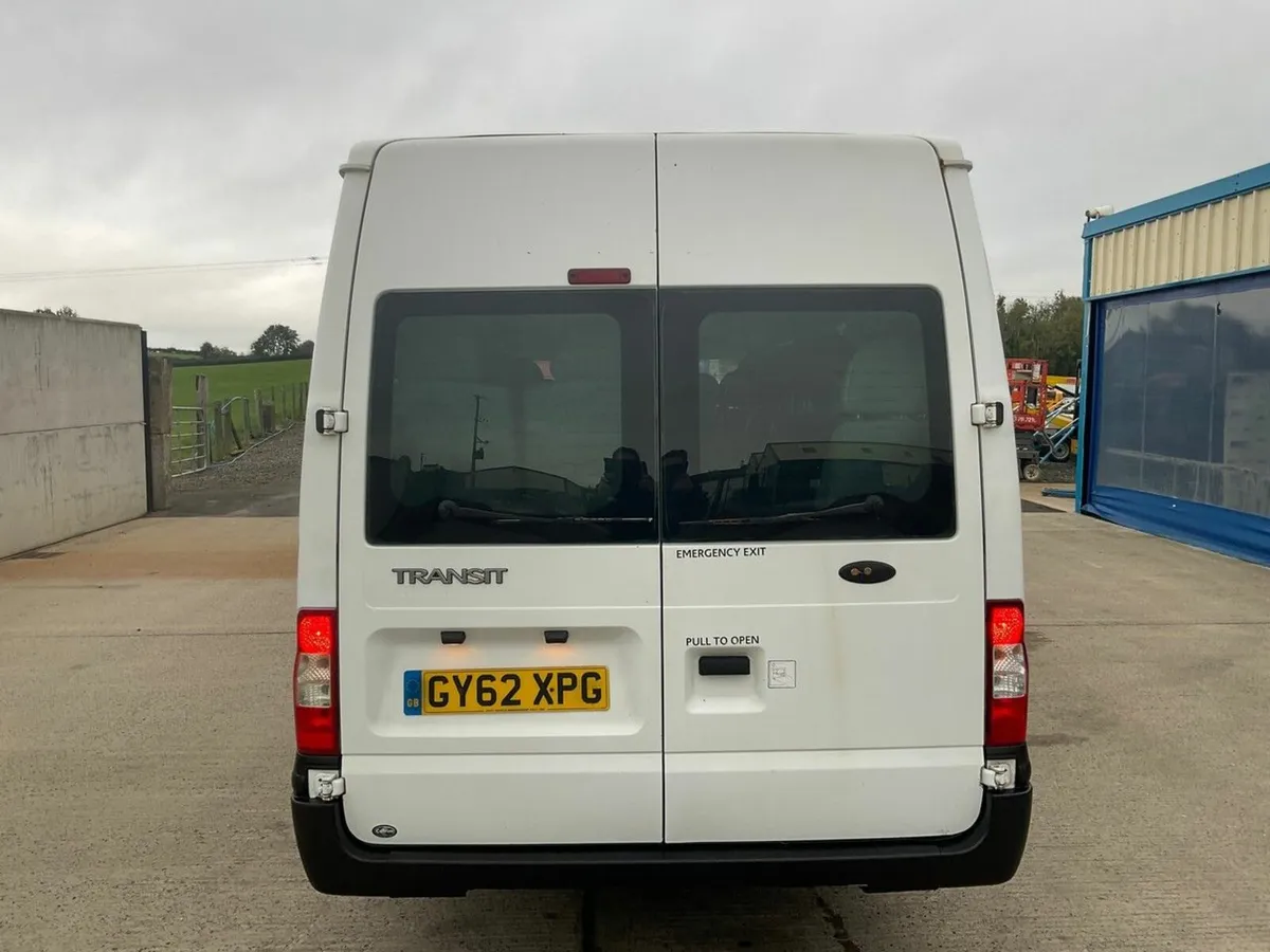 FORD TRANSIT T430 LWB 17 SEATER MINIBUS - Image 4