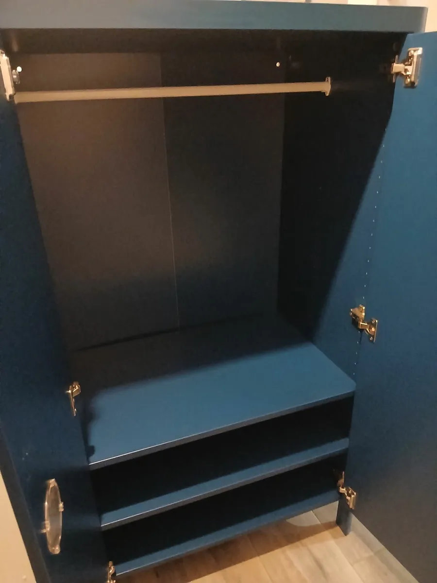 kids wardrobe - Image 4