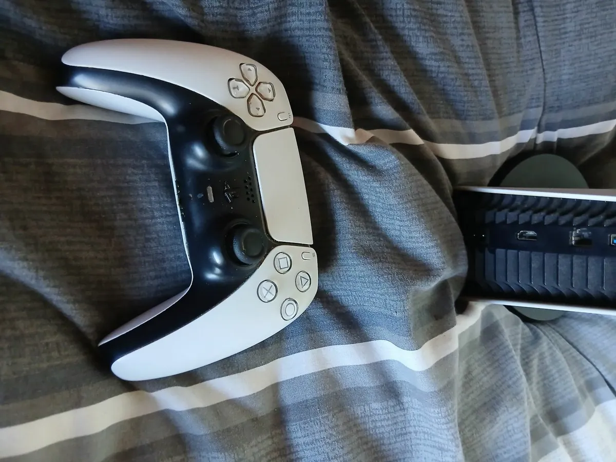 PlayStation 5 - Image 1