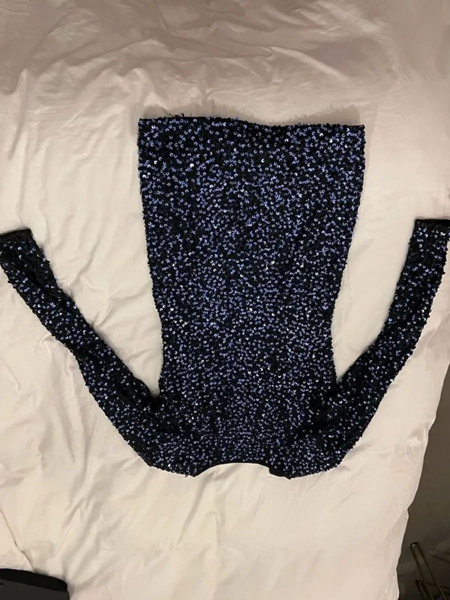 Oleg Cassini Sequin mini dress - Image 1