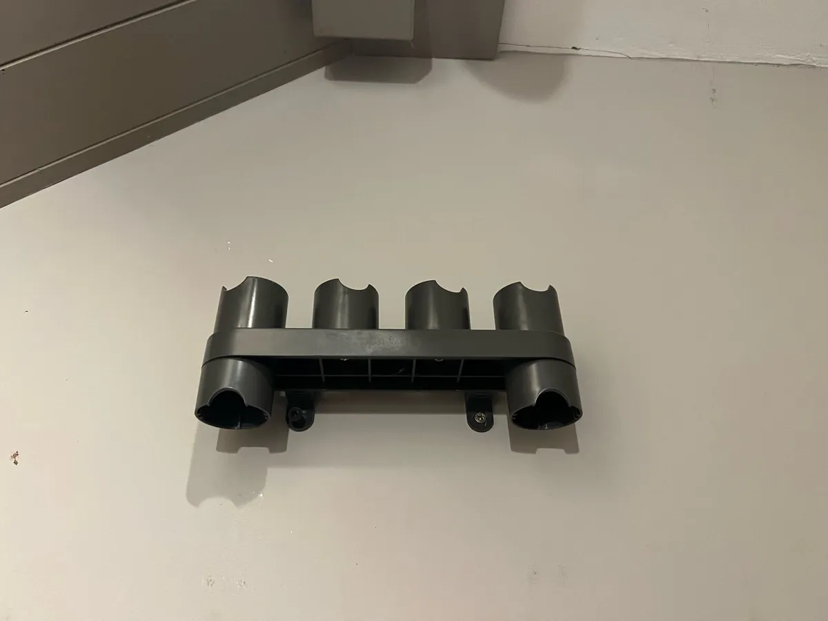 Dyson V11 Absolute cordless vacuum - Image 4