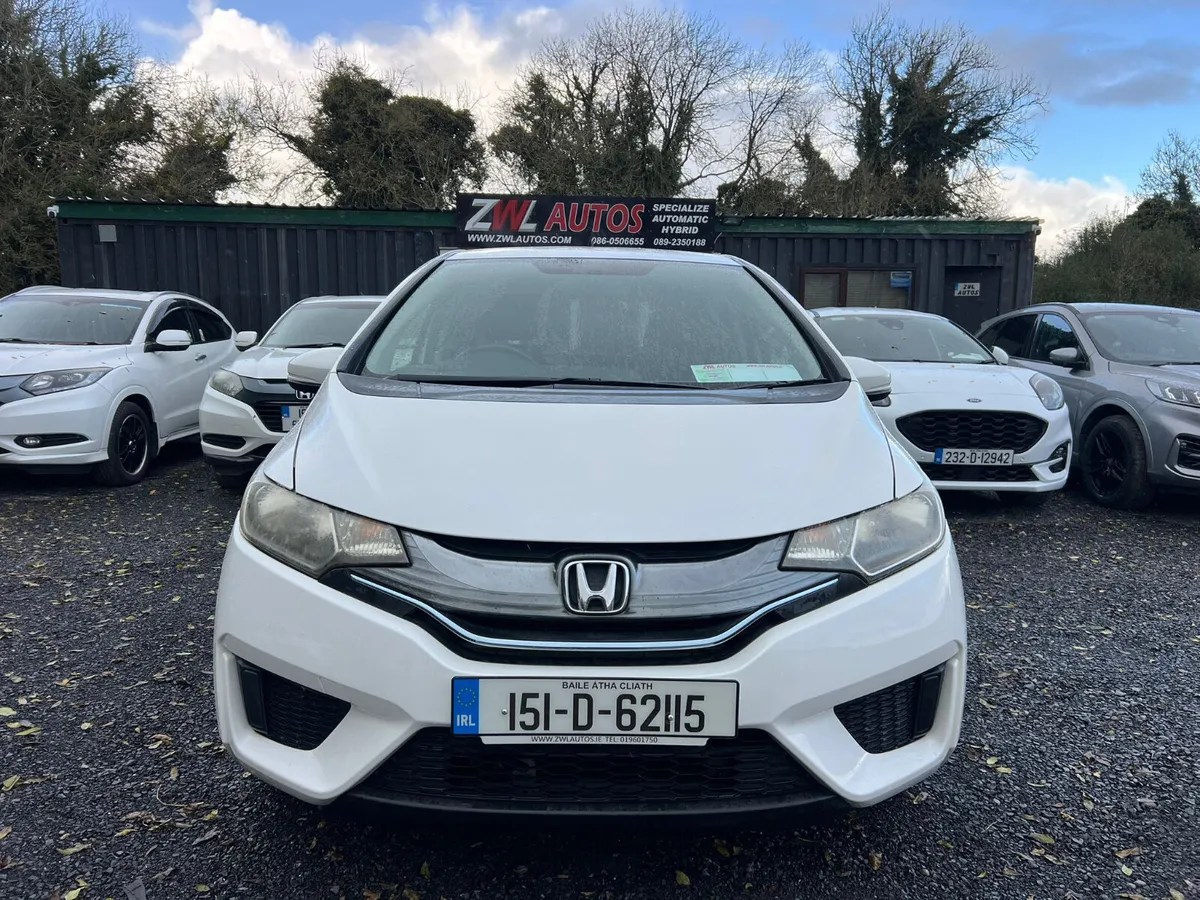 15 Honda Fit Hybrid - Image 3