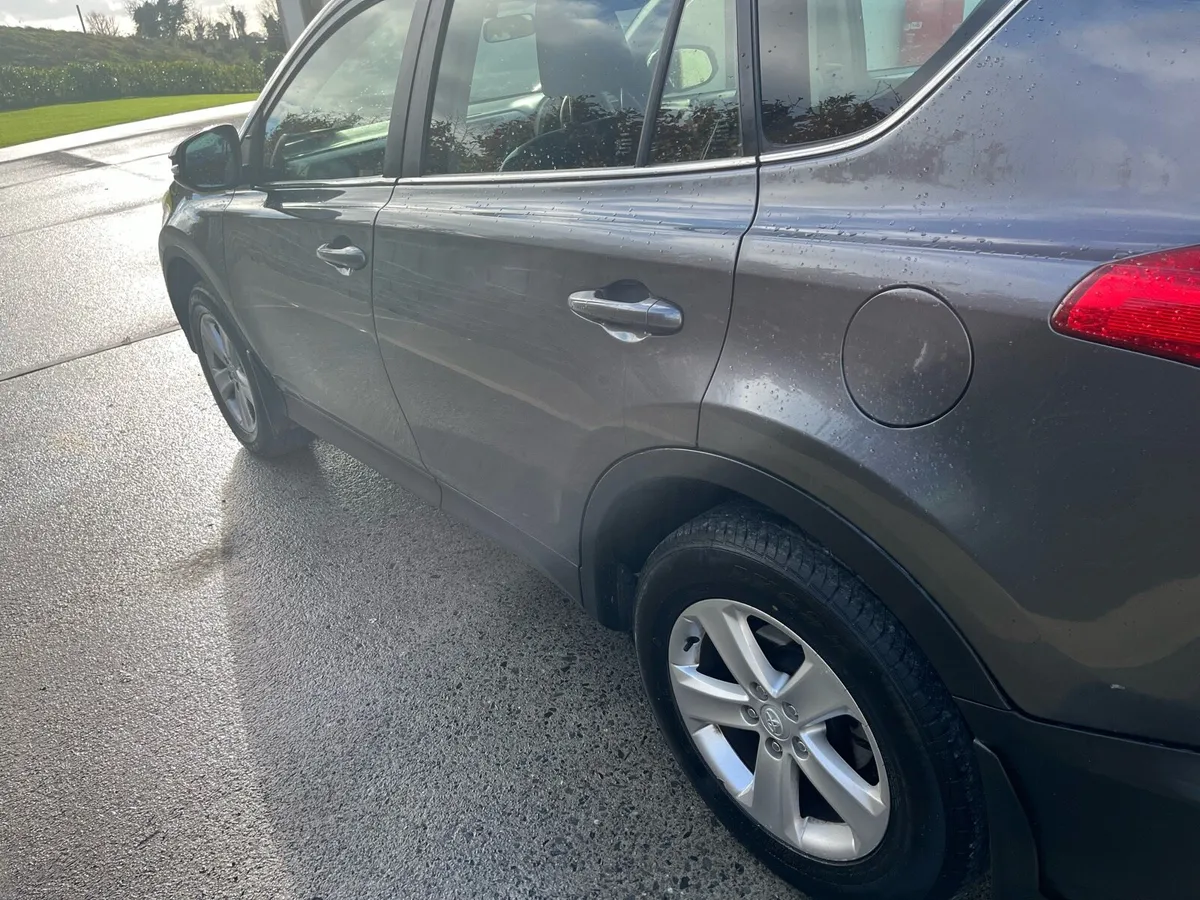 Toyota Rav - Image 2