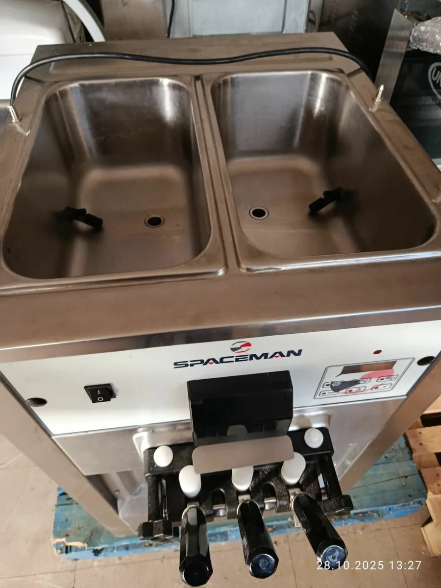Ice cream machine / ice cream maker Spaceman - Image 2