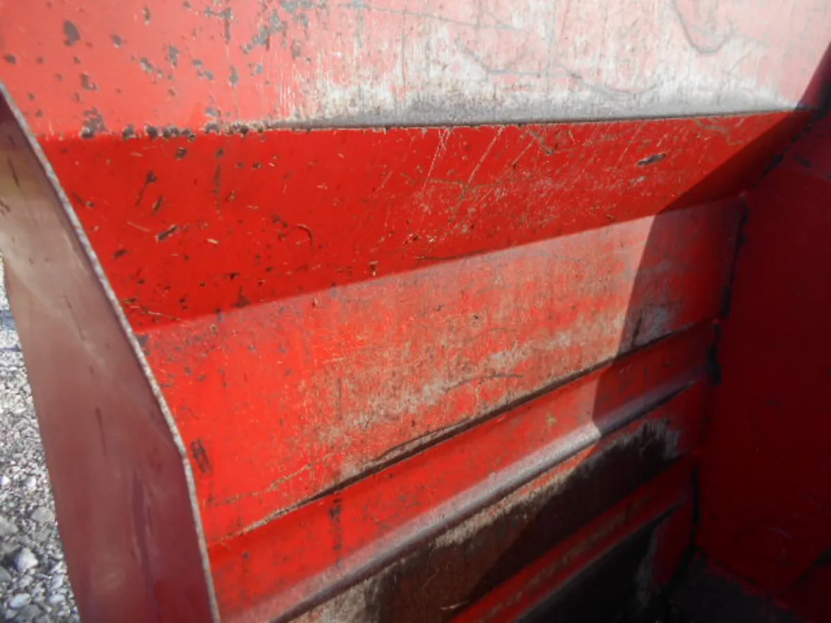 TEAGLE 8080 BALE SHREDDER - Image 4