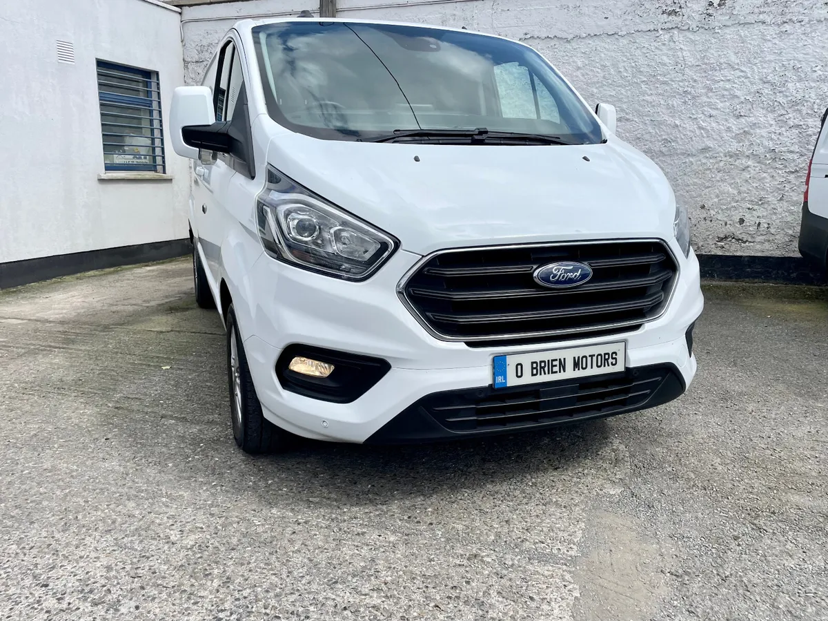 Ford Transit Custom LIMITED 2.0TDCI 130PS LWB,2023 - Image 1