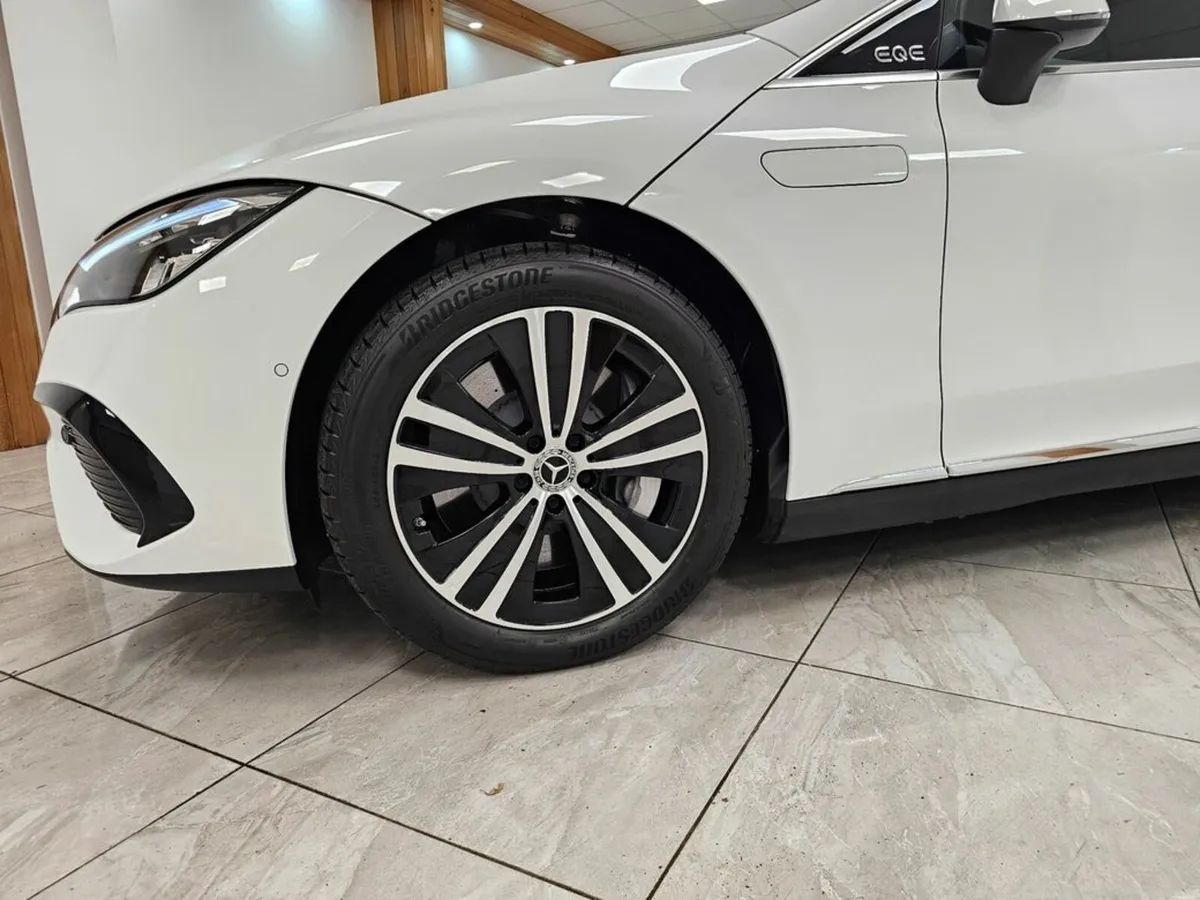 Mercedes-Benz EQE 300 PRICED TOSELL ! - Image 4