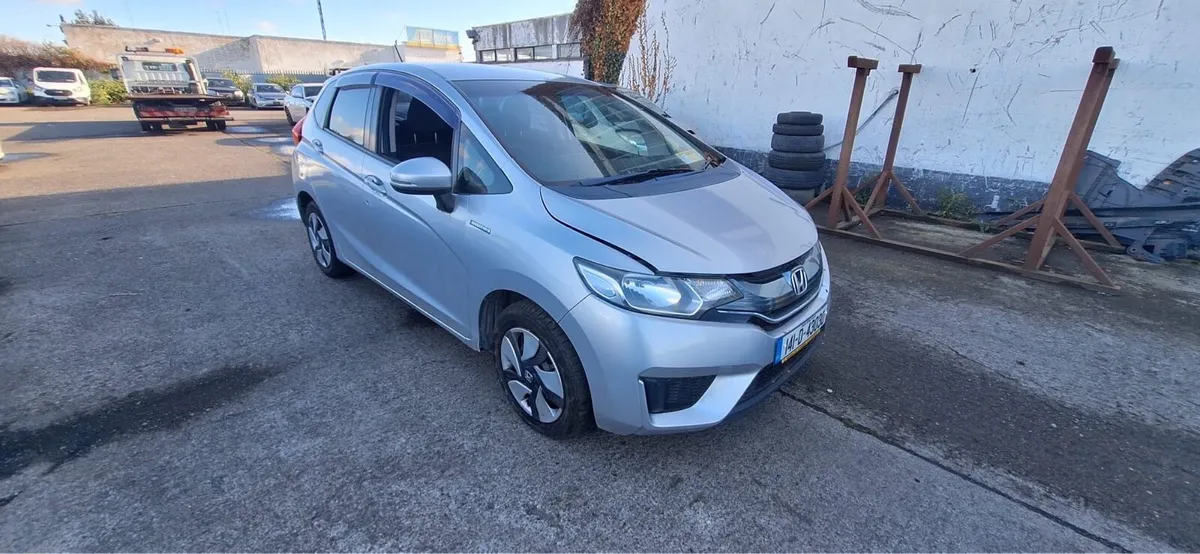 14 Fit Hybrid - Image 3