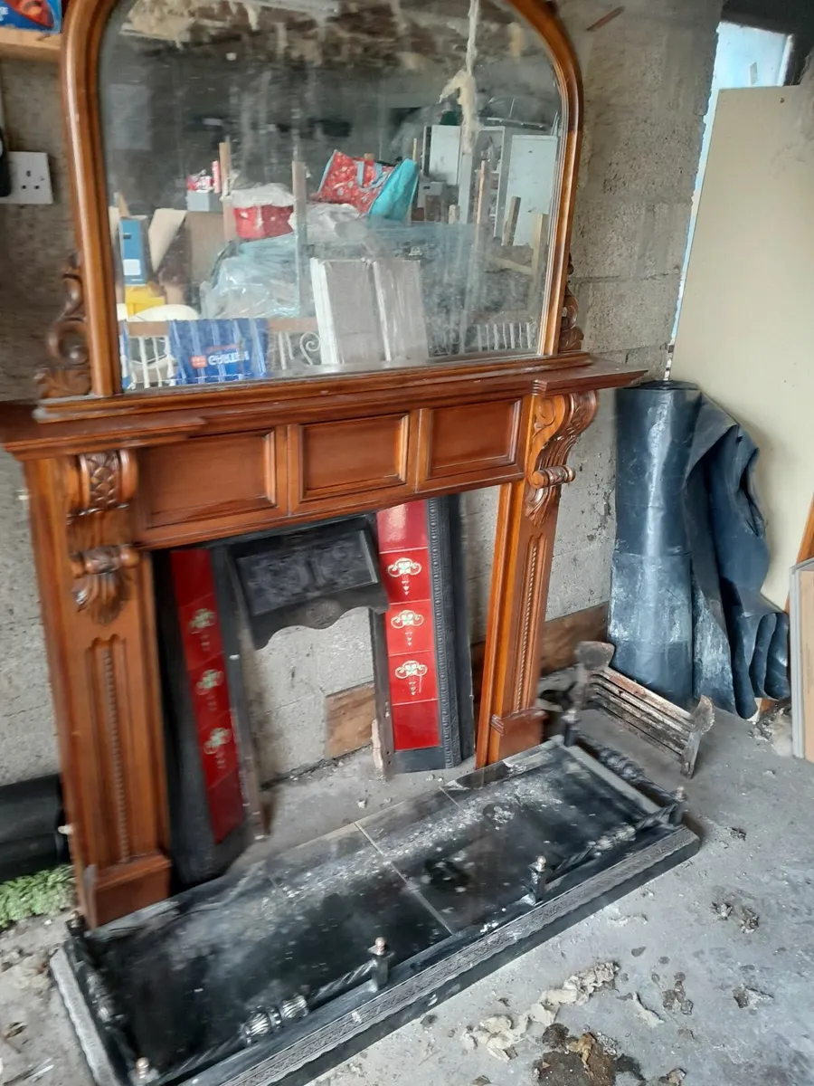 Fire place - Image 1