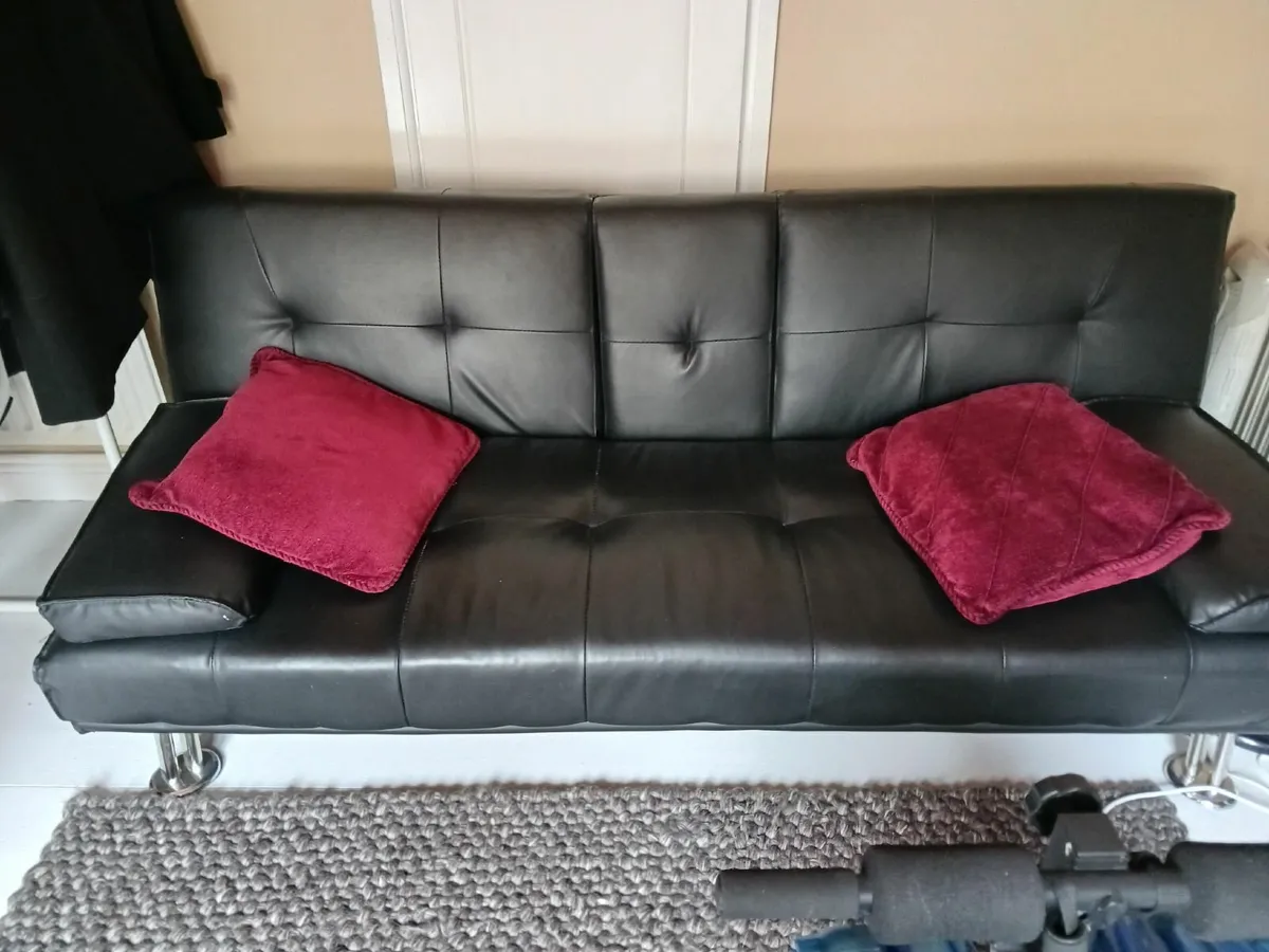 Couch / Sofa Bed - Image 1