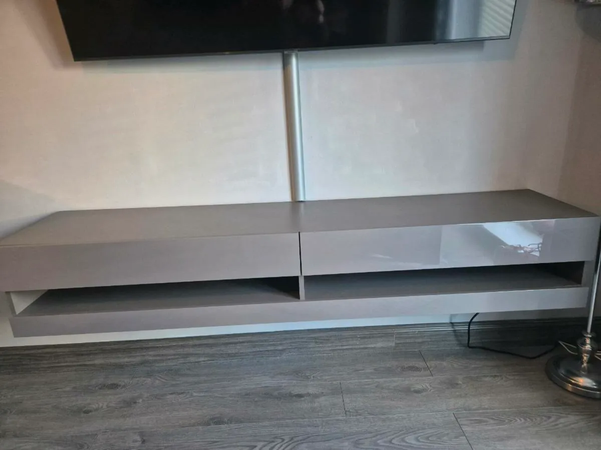 Floating TV Unit - Image 1