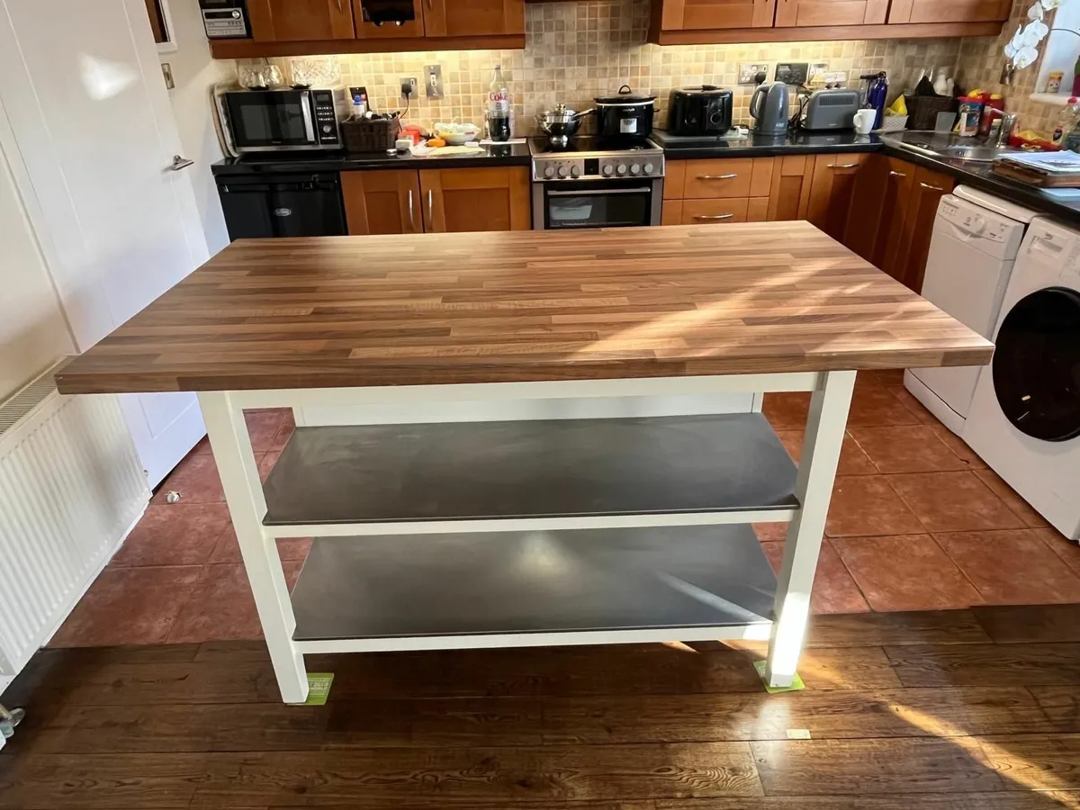 Kitchen Island - Image 2