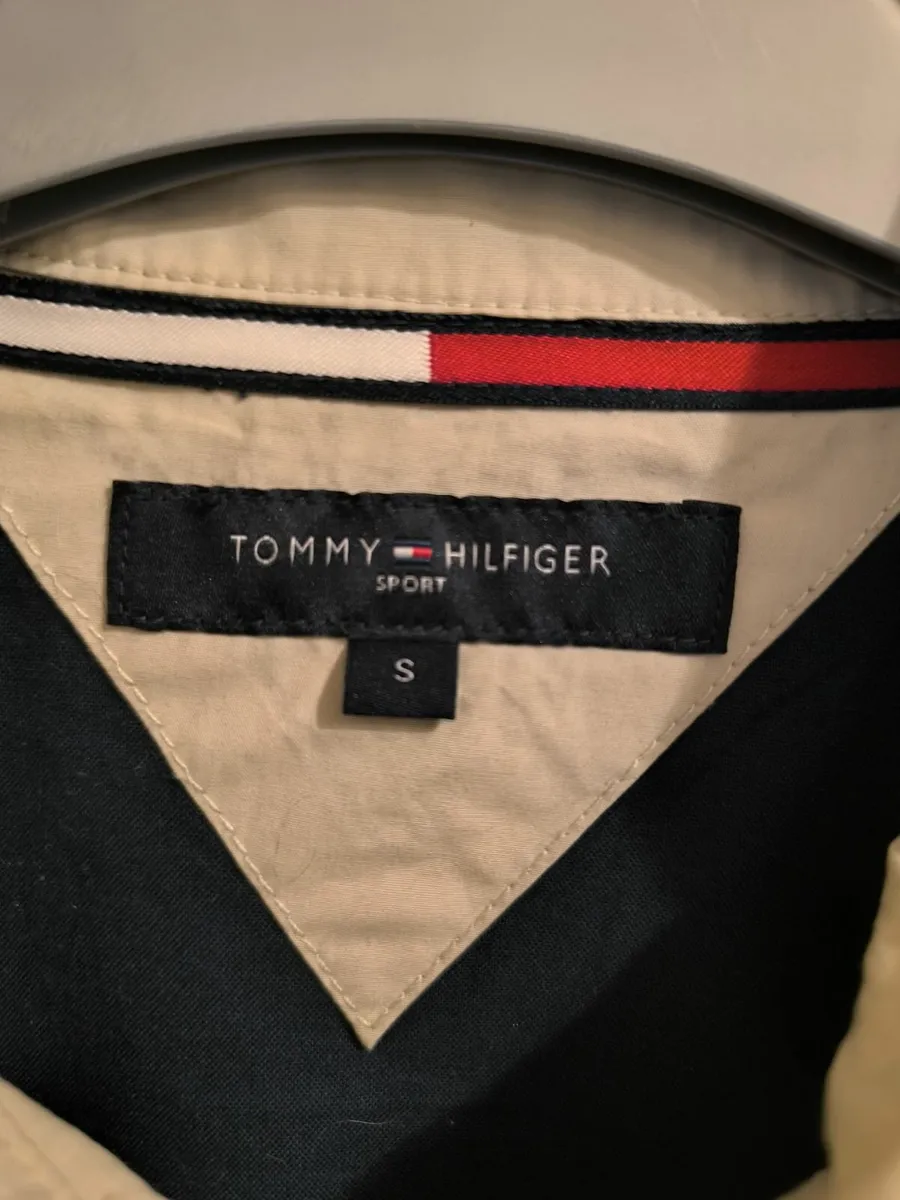 Jacket Tommy Hilfiger - Image 1