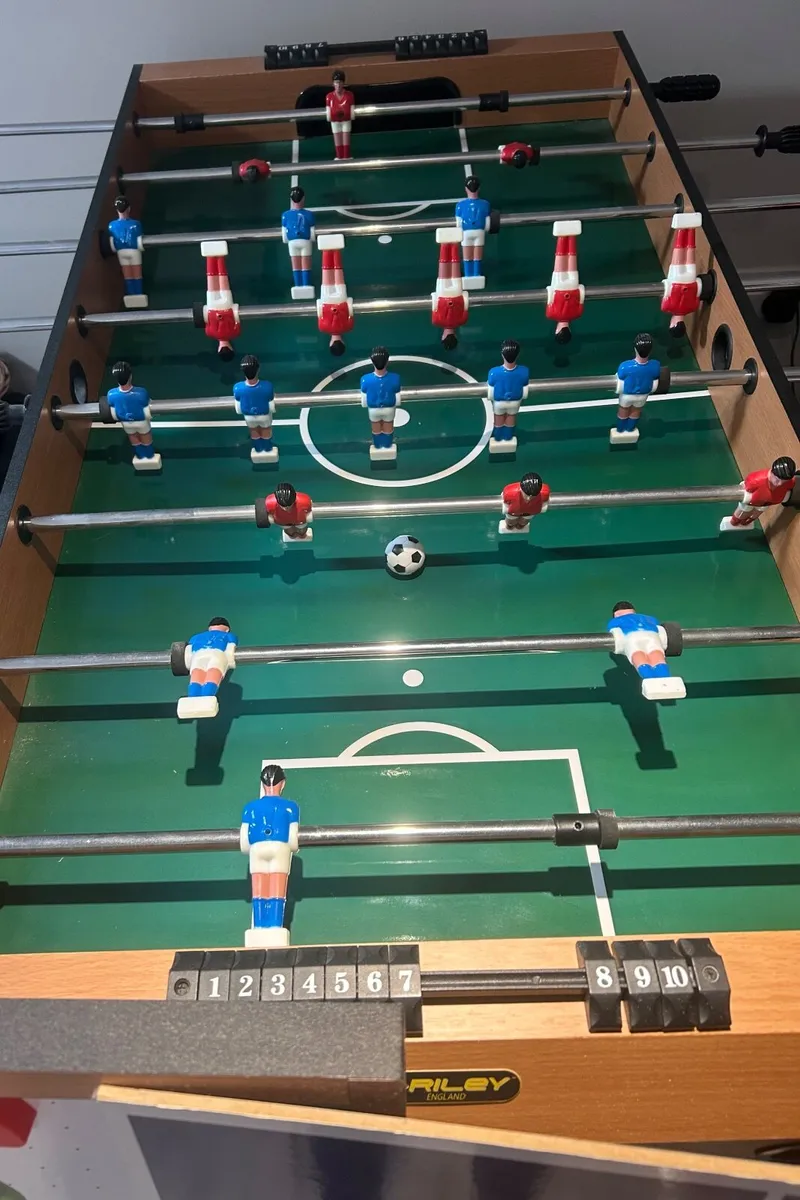 Games Table - Image 1