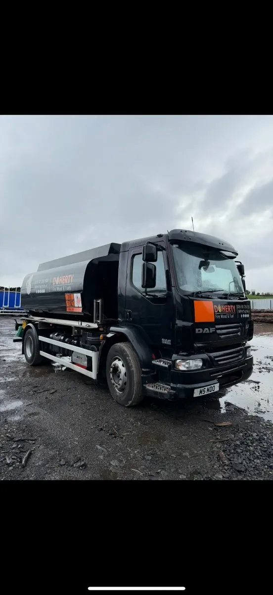 DAF LF 55 250 Fuel Tanker 2008 - Image 1