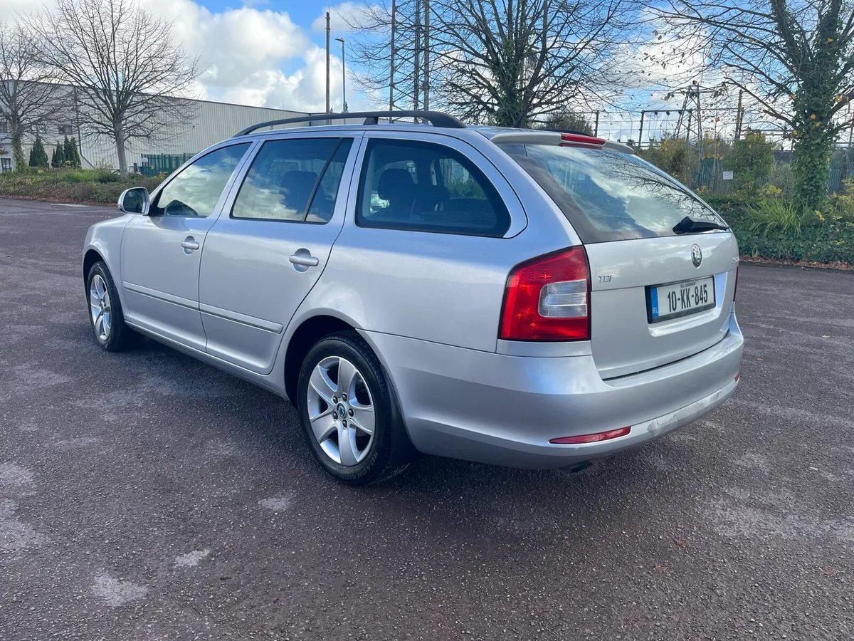 Skoda Octavia Estate 1.6dsl 💥146,000km💥 - Image 4