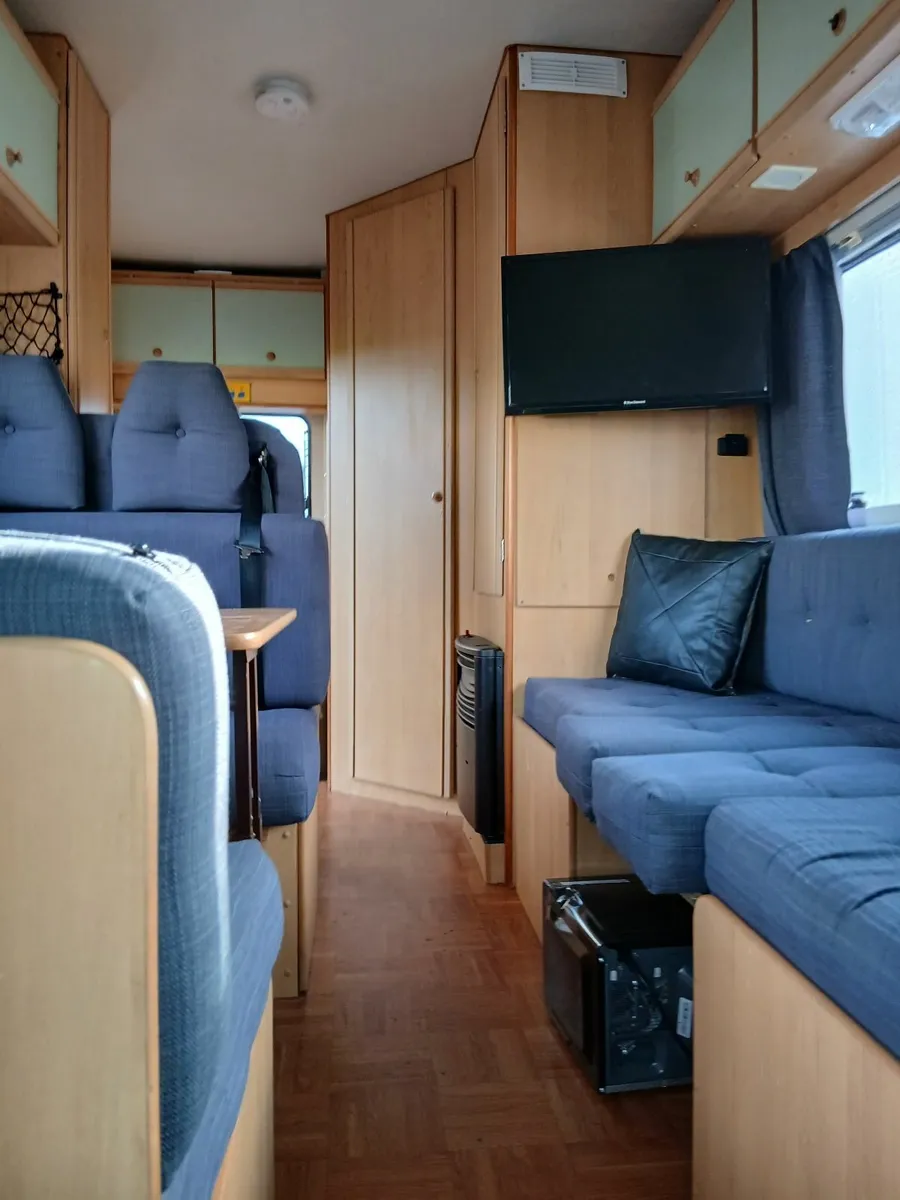 Campervan - Image 4