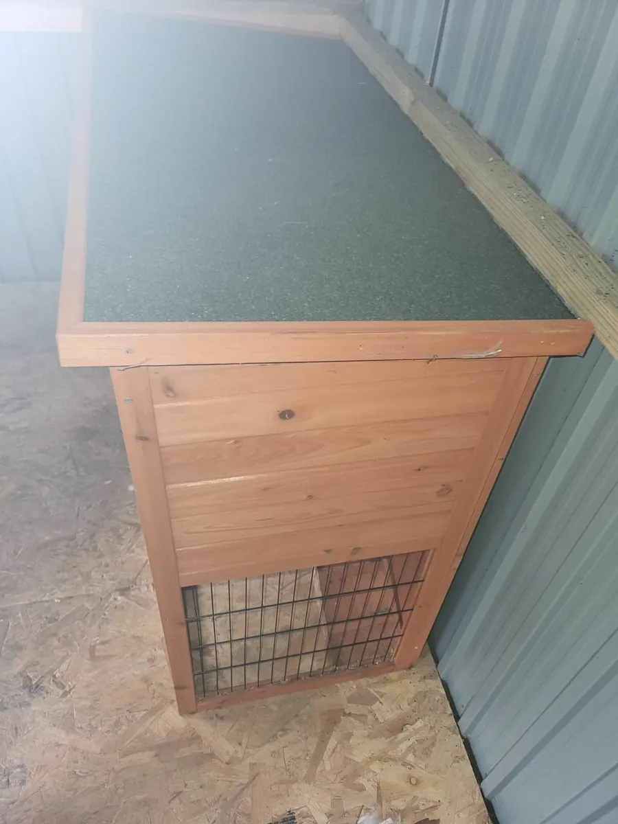 Rabbit house - Image 1