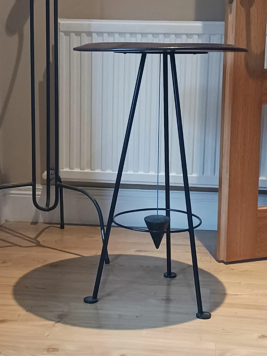 Table - Pendulum - Image 2