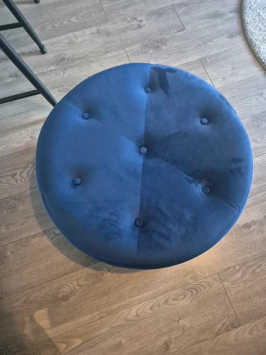 Pouffe - Image 3