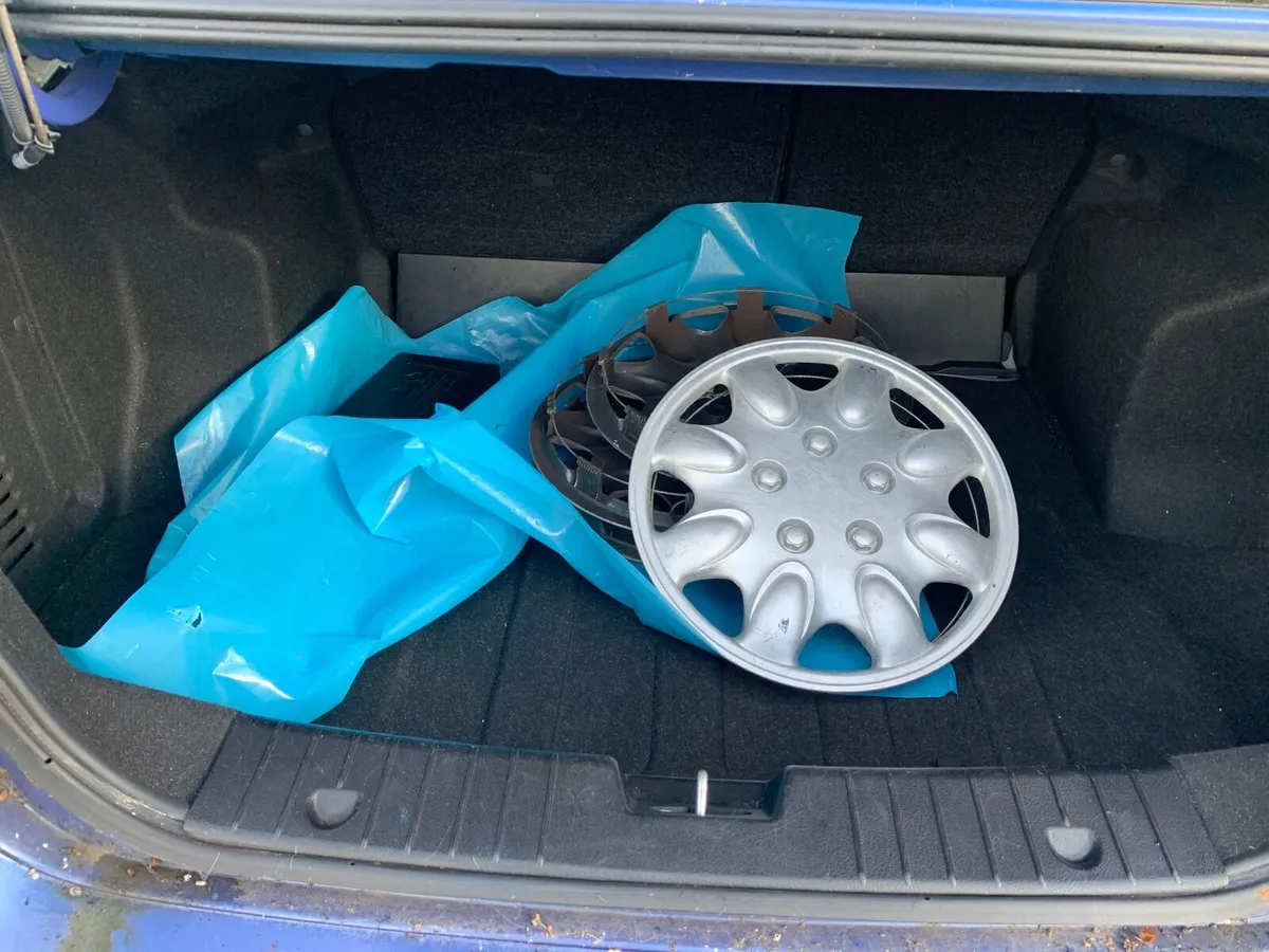 Chevrolet Aveo 2010 - Image 3