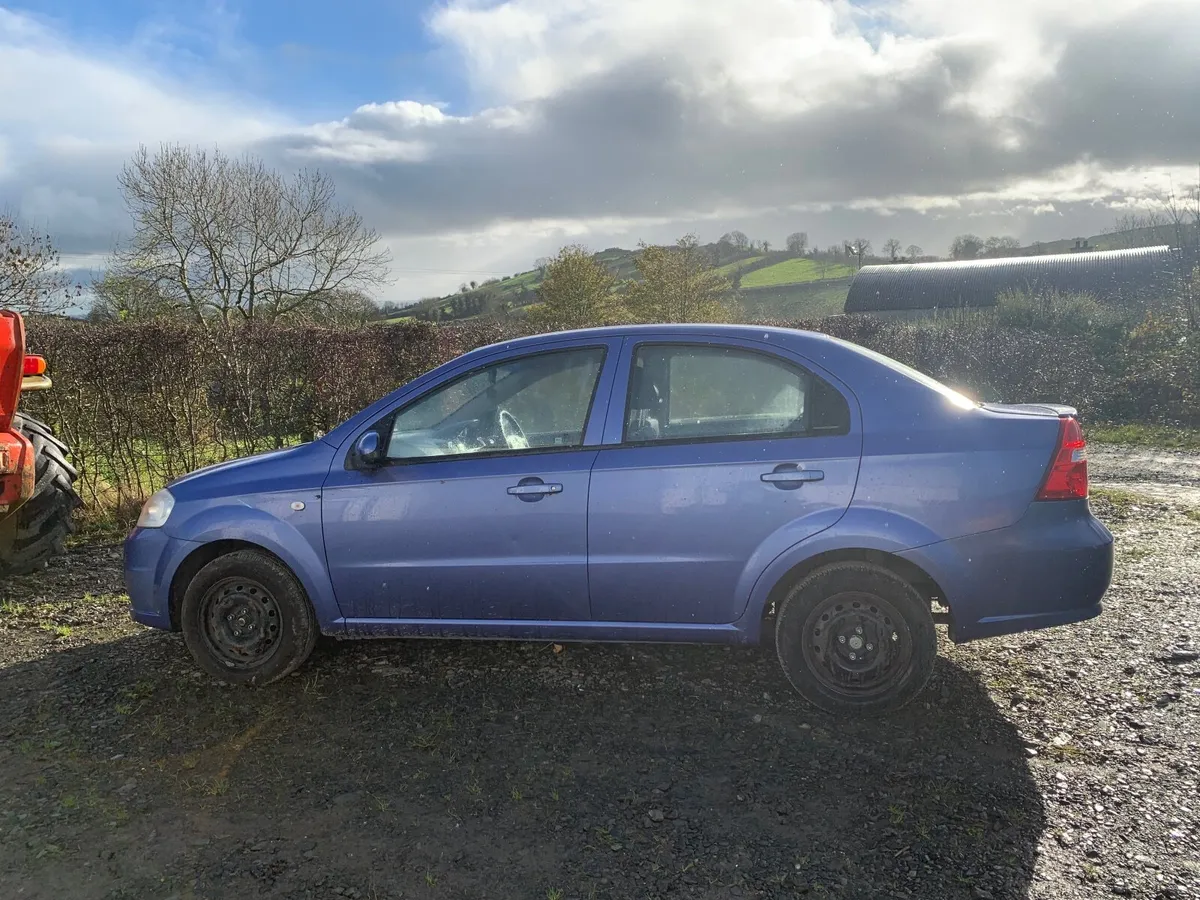 Chevrolet Aveo 2010 - Image 1