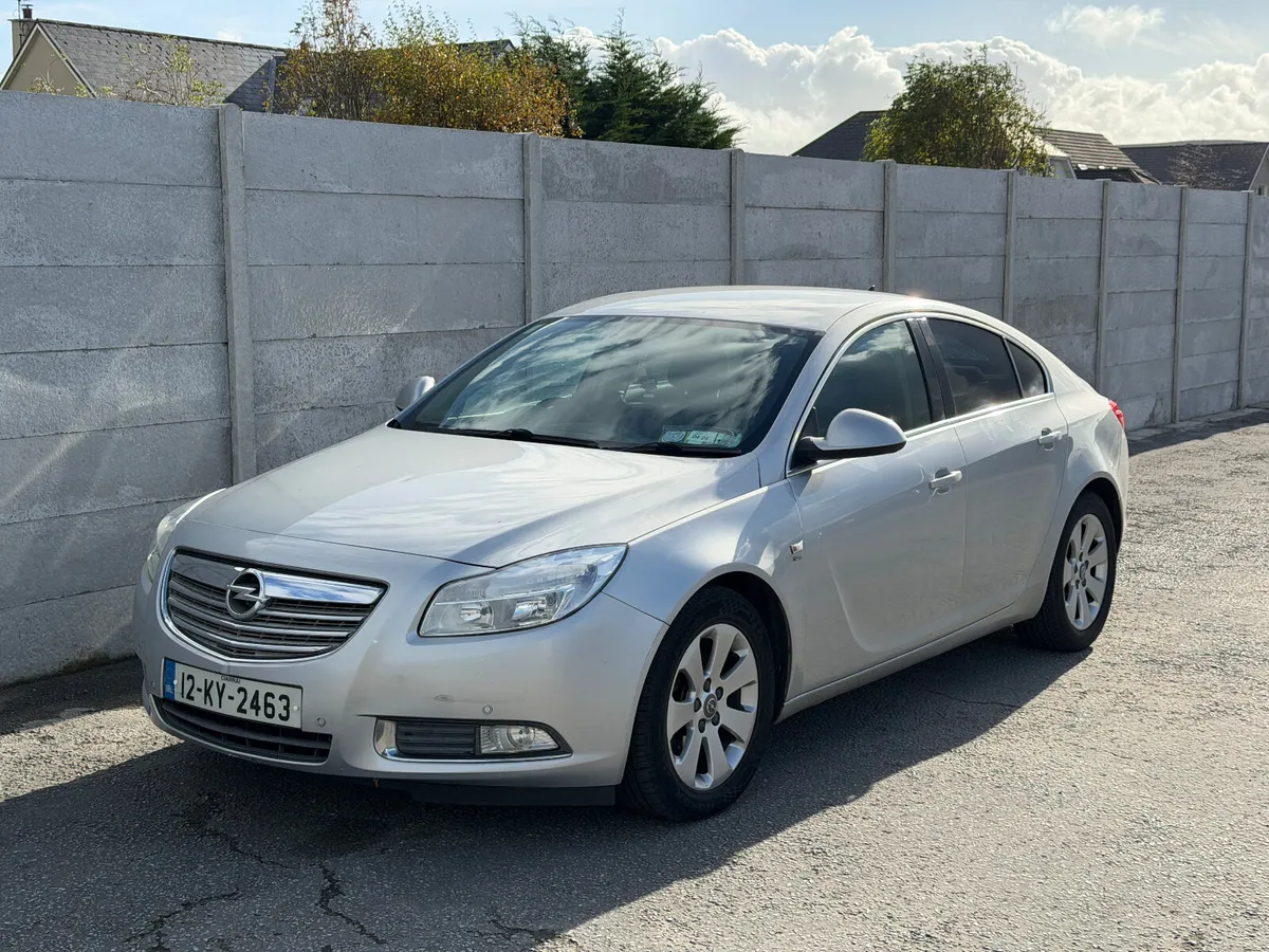 Vauxhall Insignia 2L Diesel NCT 11/26 - Image 1