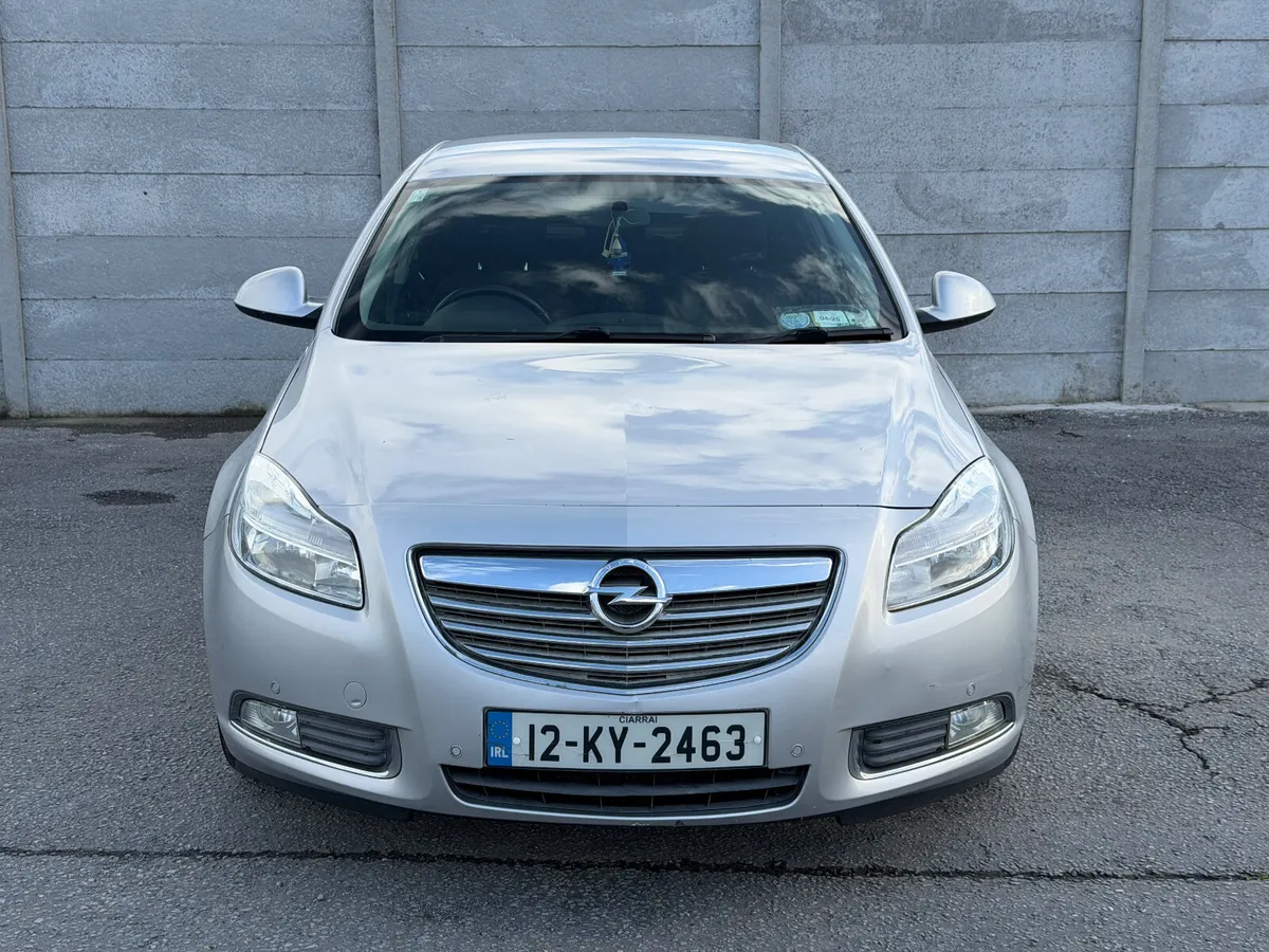 Vauxhall Insignia 2L Diesel NCT 11/26 - Image 2