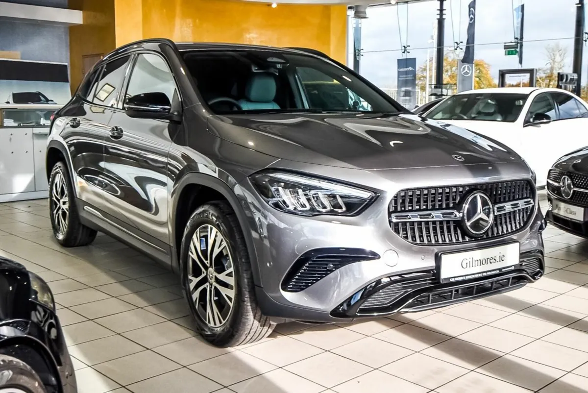 Mercedes-Benz GLA 180d Progressive Night Pack Auto - Image 1