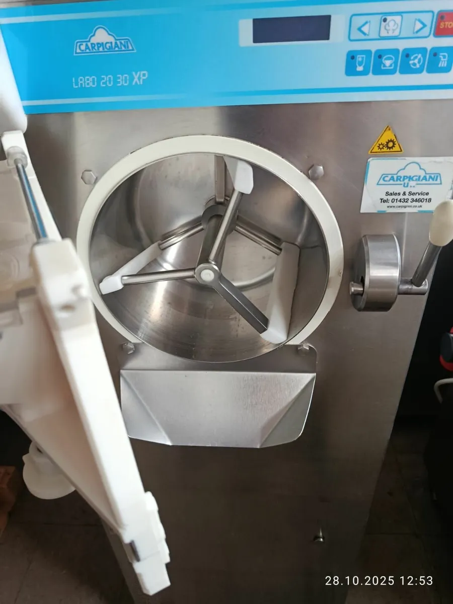 Batch freezer / Ice cream machine and Pasteuriser - Image 2