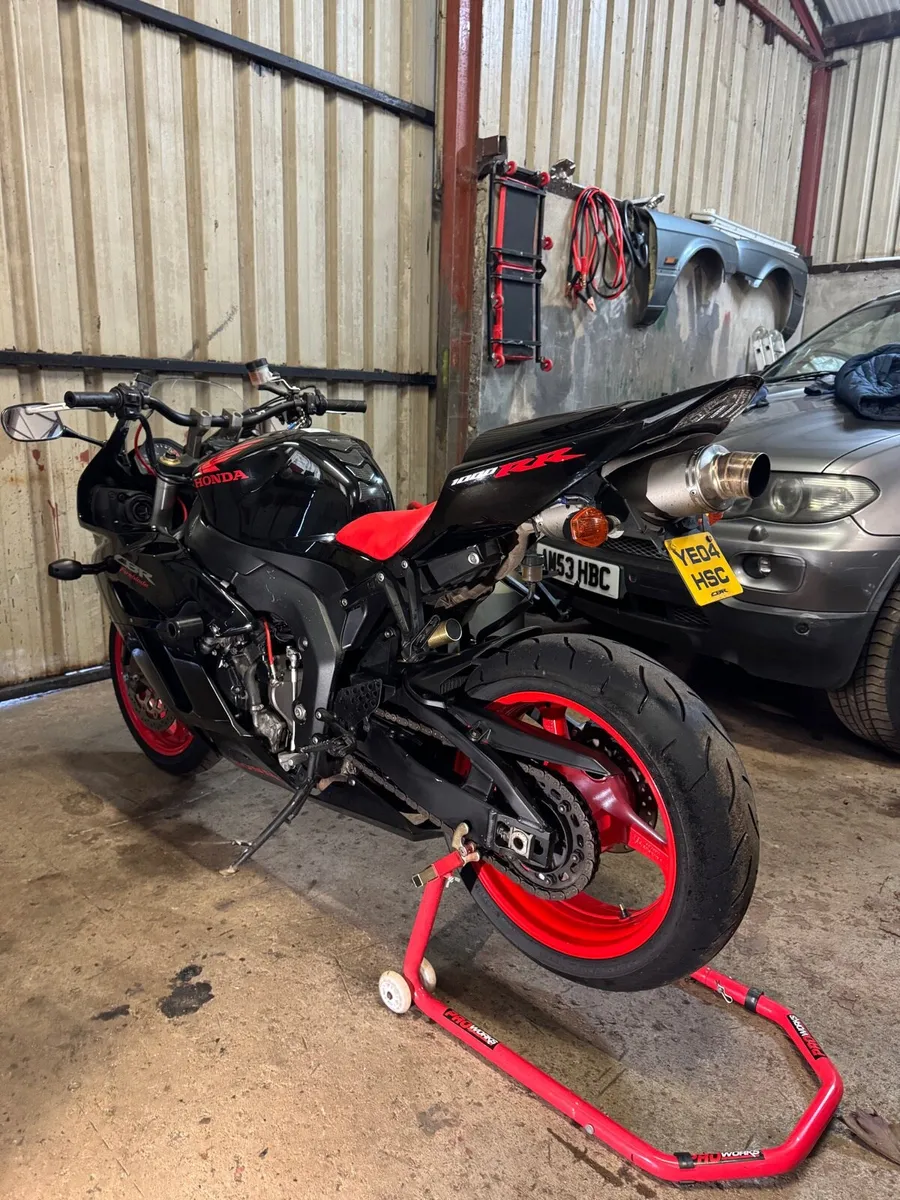 2004 Fireblade - Image 2